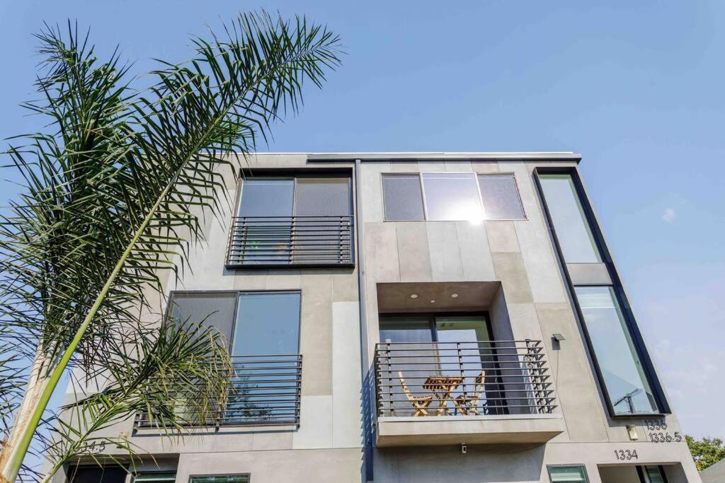 Villa Stunning Hollywood Townhouse With Sunny Views Los Angeles Exterior foto
